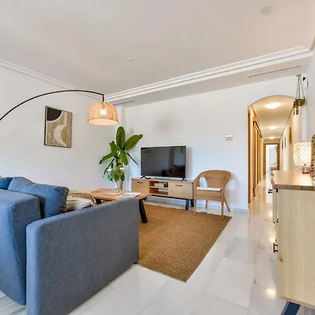 Modern / Quiet 3 Bdrs Flat In The Heart Of