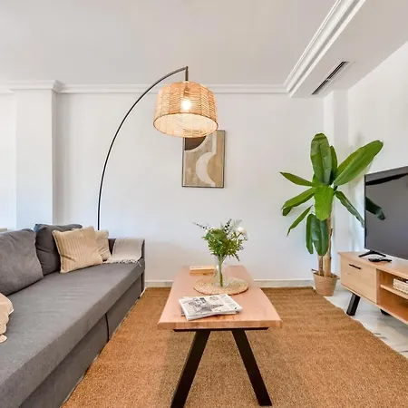 Modern / Quiet 3 Bdrs Flat In The Heart Of * Calpe
