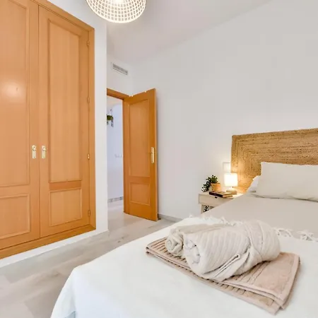 Apartamento Modern / Quiet 3 Bdrs Flat In The Heart Of